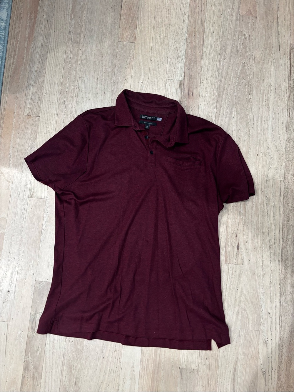 Banana Republic Men's Maroon Polo Shirt